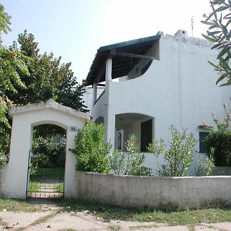 Villetta Maiori Lido delle Nazioni Luaran gambar