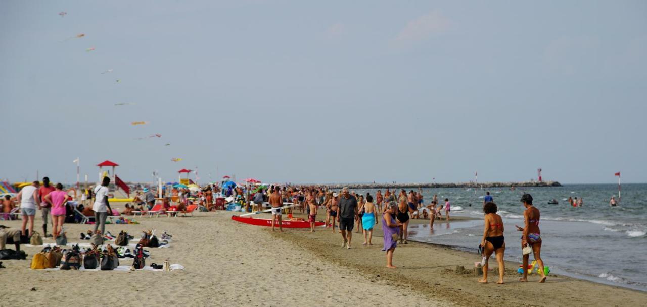 Villetta Maiori Lido delle Nazioni Luaran gambar