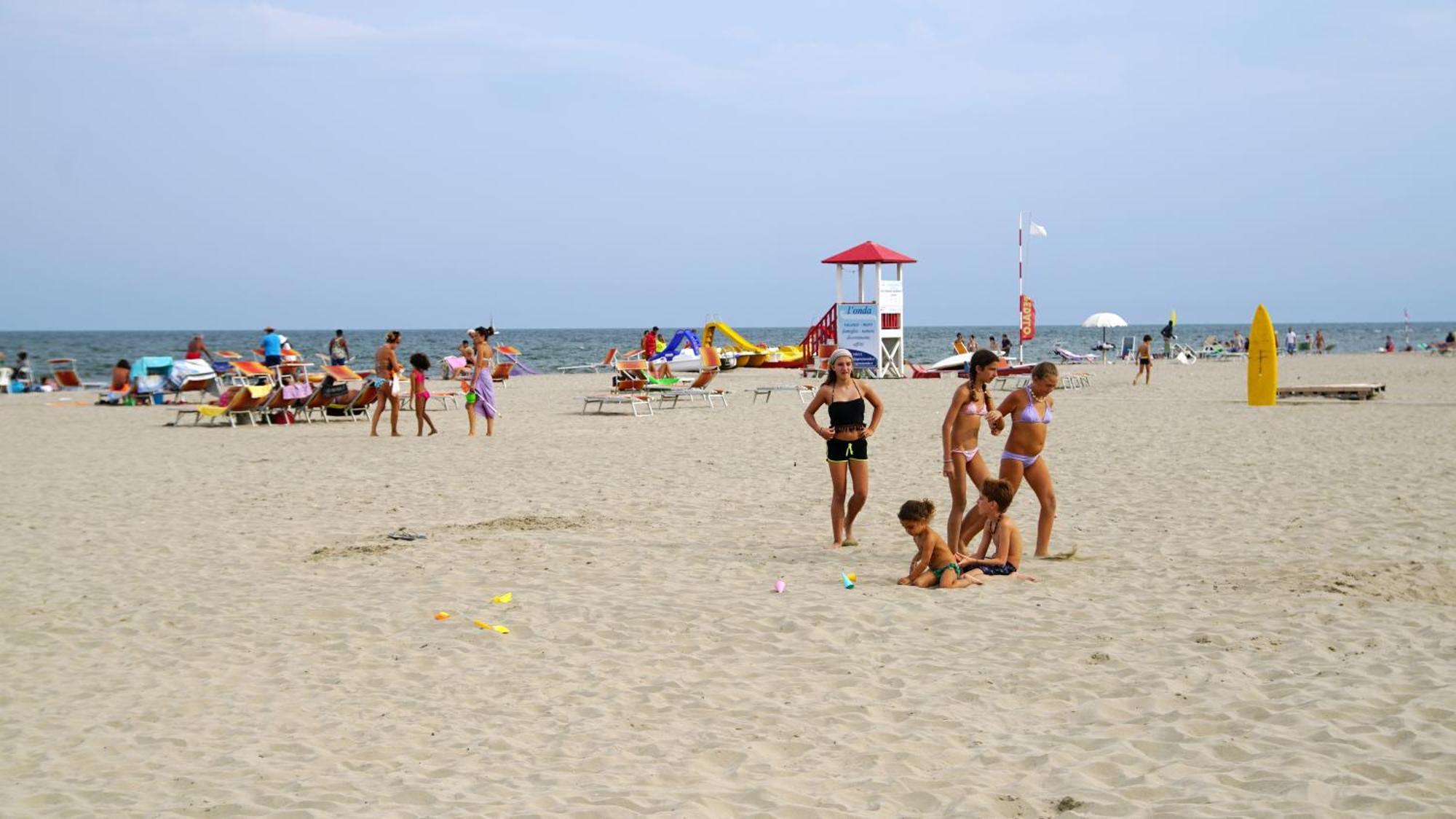 Villetta Maiori Lido delle Nazioni Luaran gambar